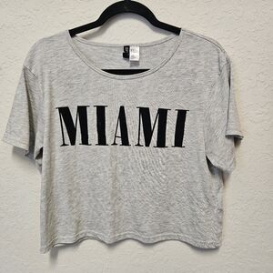 Womens H & M cropped Medium Miami Shirt With Velvet Letter